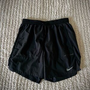 “Nike” Black Athletic Performance Shorts
